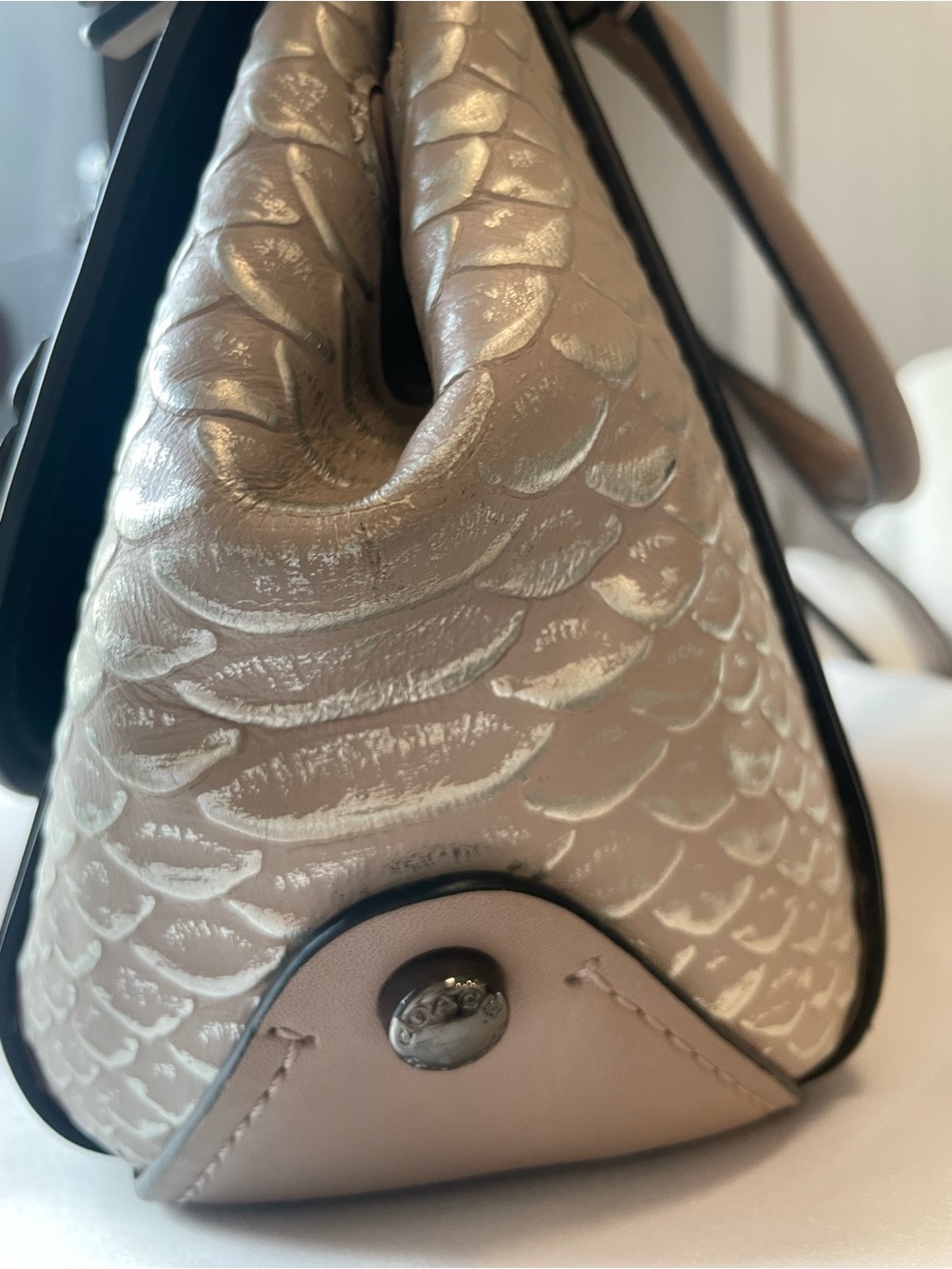 Coach Restored Drifter Tea Rose Beige Floral Appliqué Leather Bag snakeskin vers - Picture 6 of 15